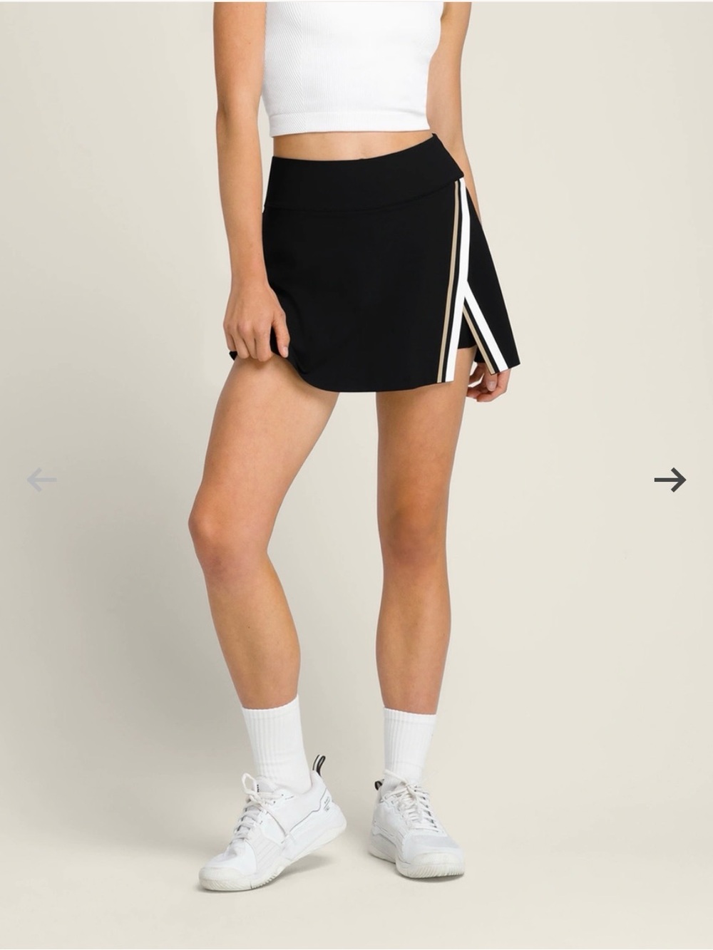 Wilson Slice Skirt Black Tennis Skort with White & Tan Side Stripe Sz M